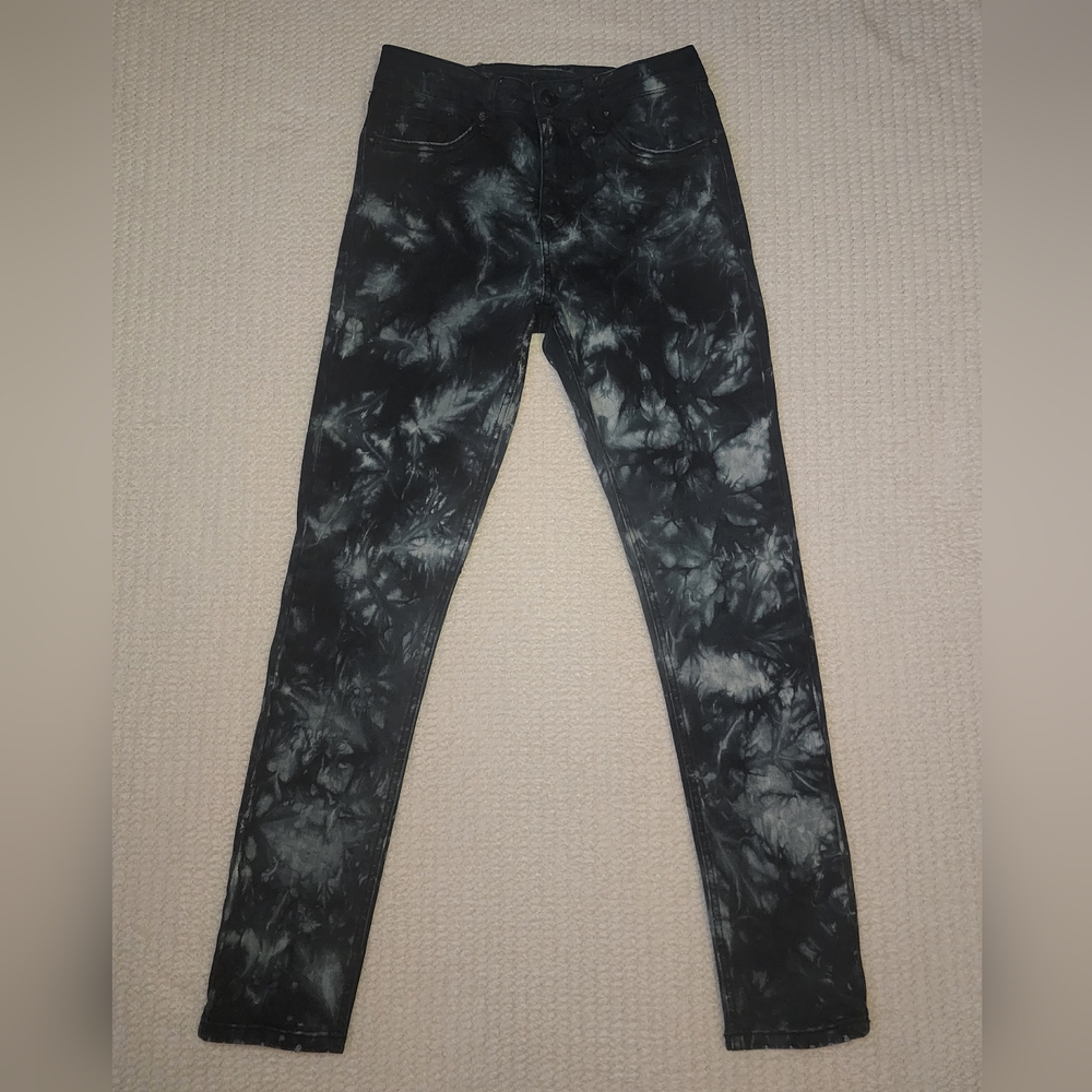 Navy acid washed Rue 21 Jeans Size 28/30